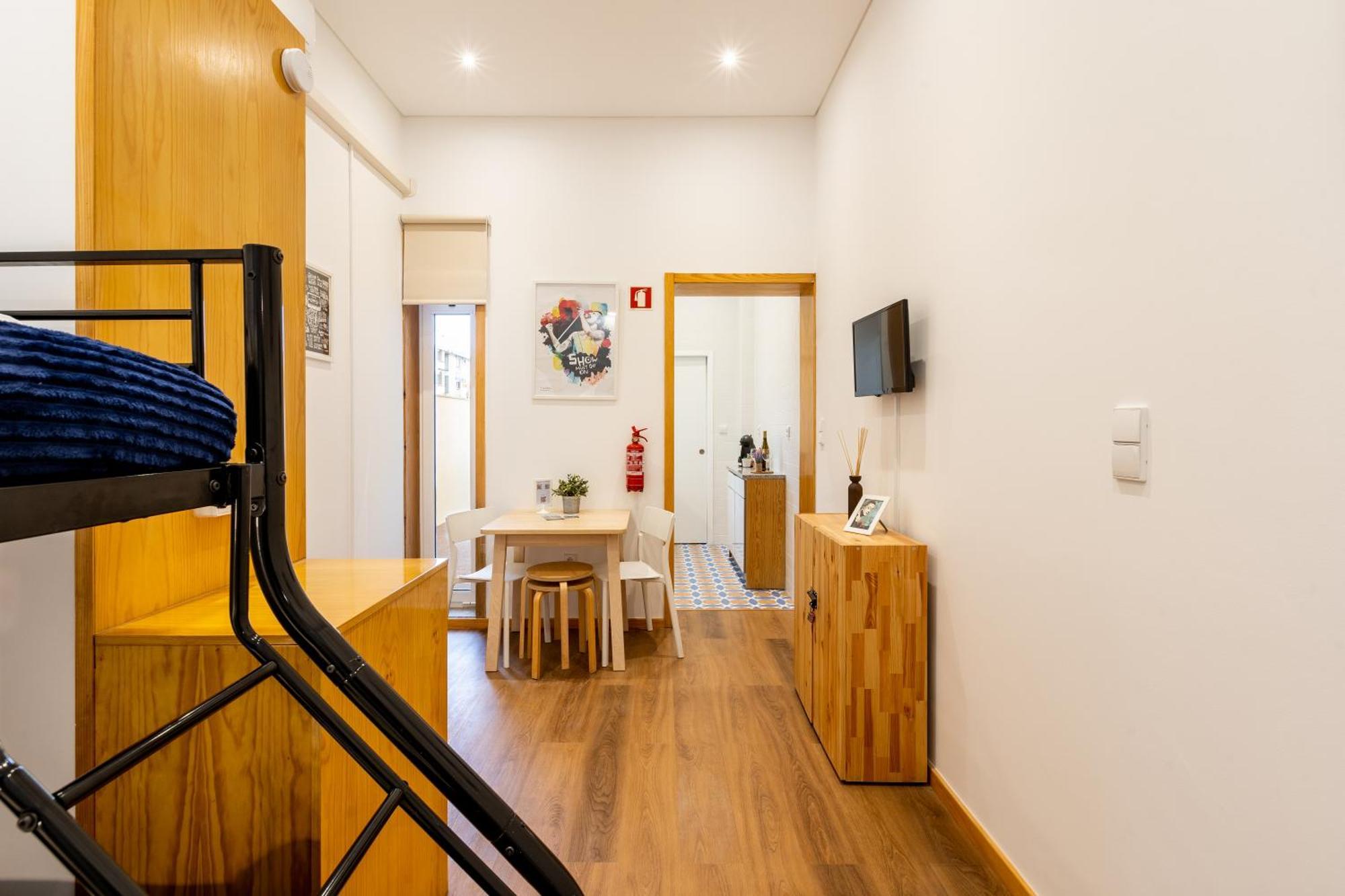733 Costa Cabral Metro Residence Porto Rom bilde